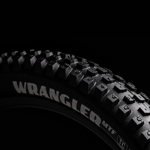 Cubierta Wrangler MTF Enduro 29x2.4 TLC Neg