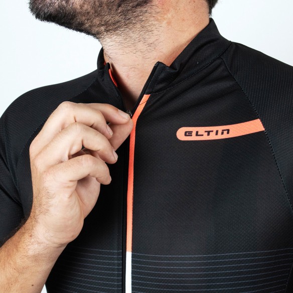 Maillot ciclismo Futurism negro y coral