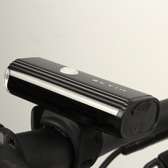 Luz delantera bicicleta Focus 800 Lúmenes